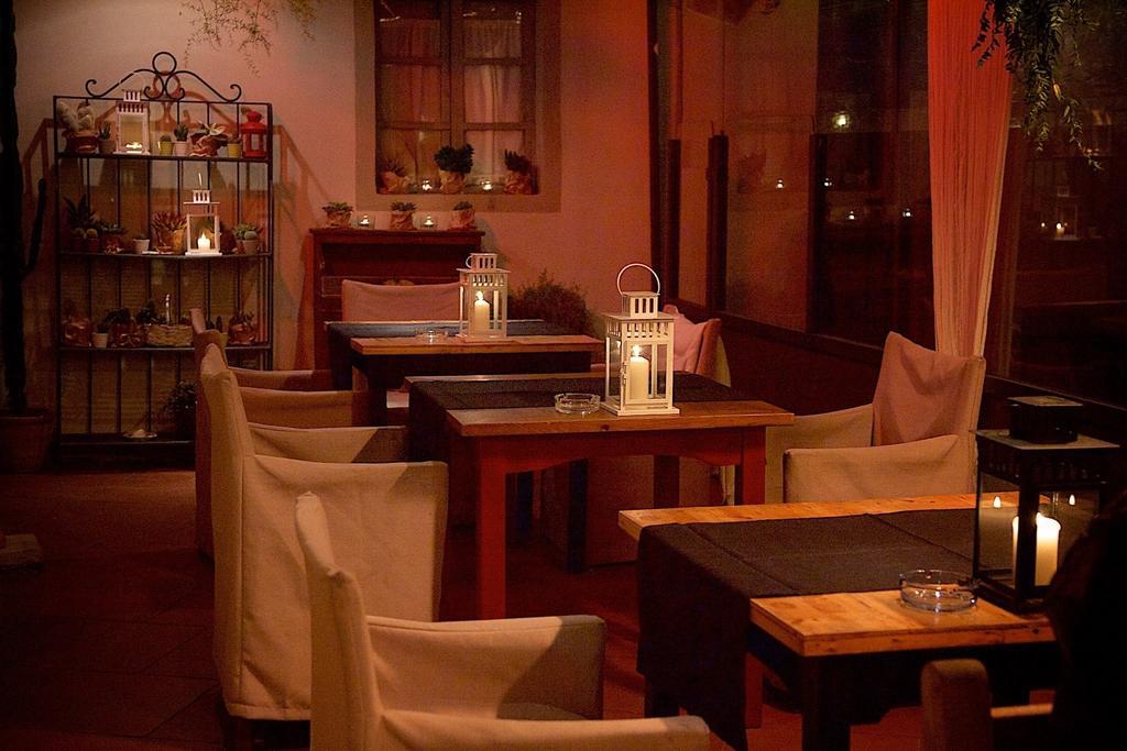 La Bussola Da Gino Hotel Quarrata Bagian luar foto